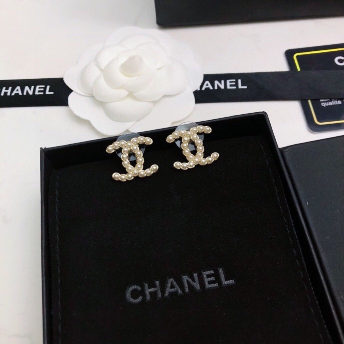 Ch**el earrings